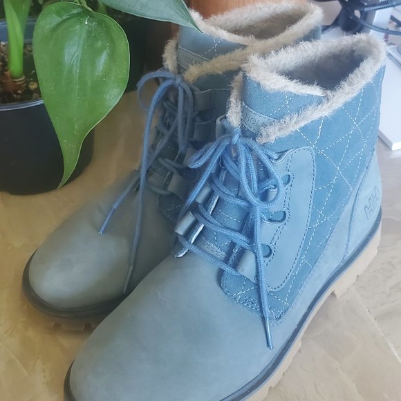 Helly Hansen VEGA Nubuck Leather Water Resistant Boots + BOC VEGAN Suede CLOGS - Picture 7 of 10